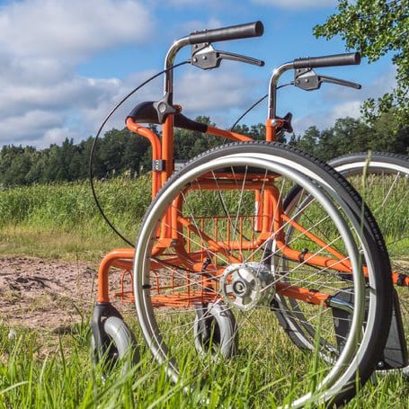 Turvatuotteet ja apuvälineet asumiseen ja liikkumiseen