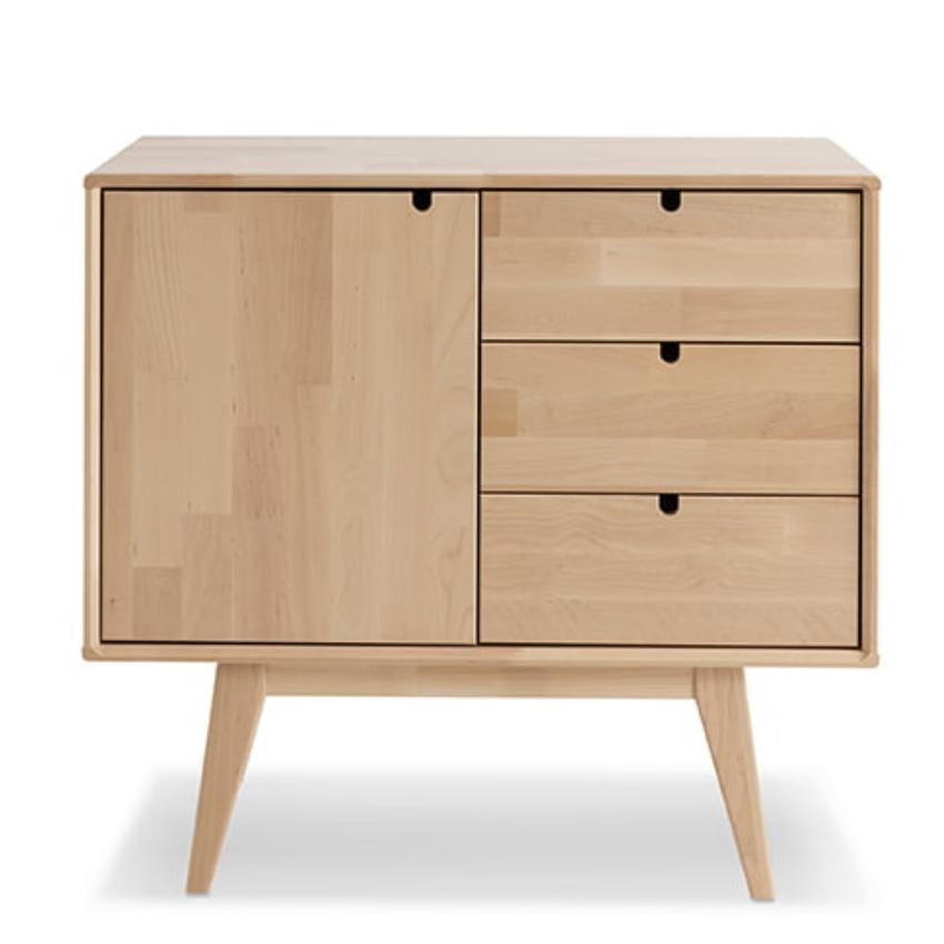 OIVAPALVELUT.  Notte tuotesarja on ajattoman tyylikäs ja täynnä pieniä yksityiskohtia. Massiivikoivusta valmistettu NOTTE on myös kestäviä ja kaunis katsella. Suomessa valmistetun NOTTE sarjan retrohenkiset tuotteet sopivat erinomaisesti kotiin, hoivakotiin tai palvelutalon käyttöön. 