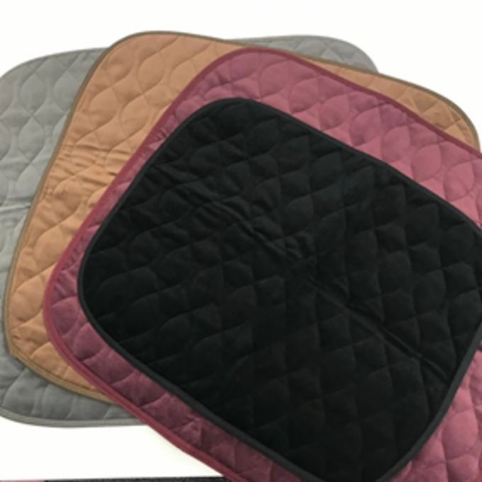 OIVAPALVELUT OIVA HOIVA imukykyinen tuolinsuoja  huomaamattomaan suojaukseen. Nesteitä läpäisemätön, laitospesun kestävä.